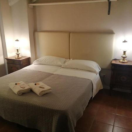 Bed and Breakfast Cascina la castagnara&tazio nuvolari Oriolo  Camera foto