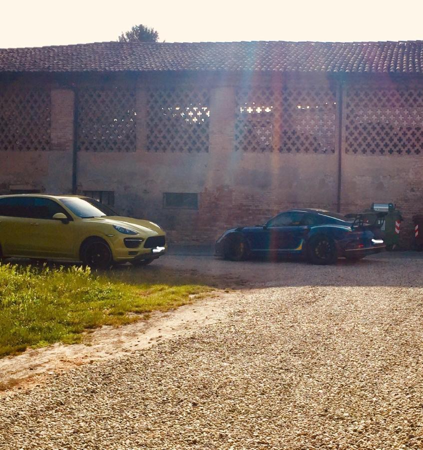 Bed and Breakfast Cascina la castagnara&tazio nuvolari Oriolo  Esterno foto