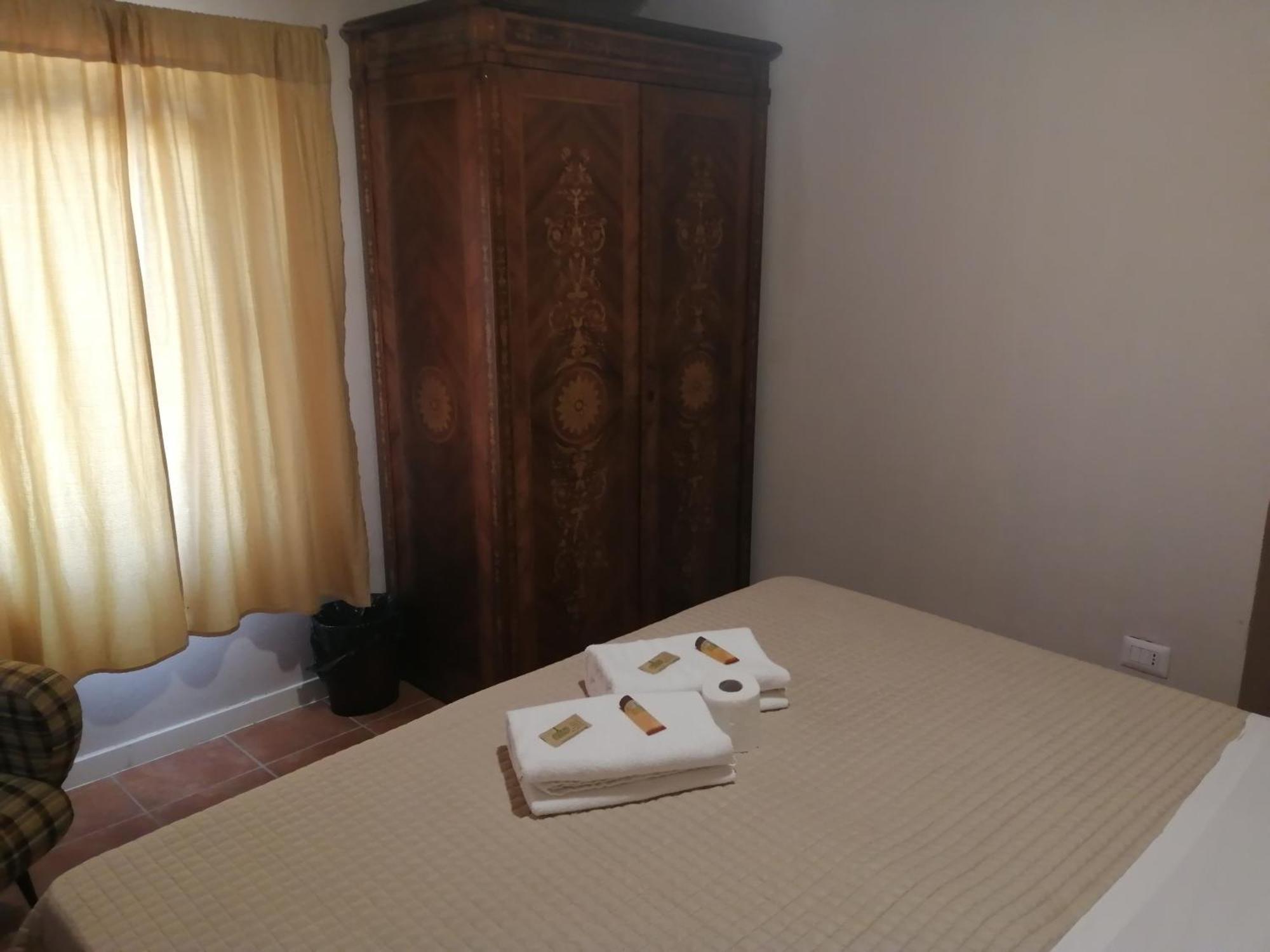 Bed and Breakfast Cascina la castagnara&tazio nuvolari Oriolo  Camera foto